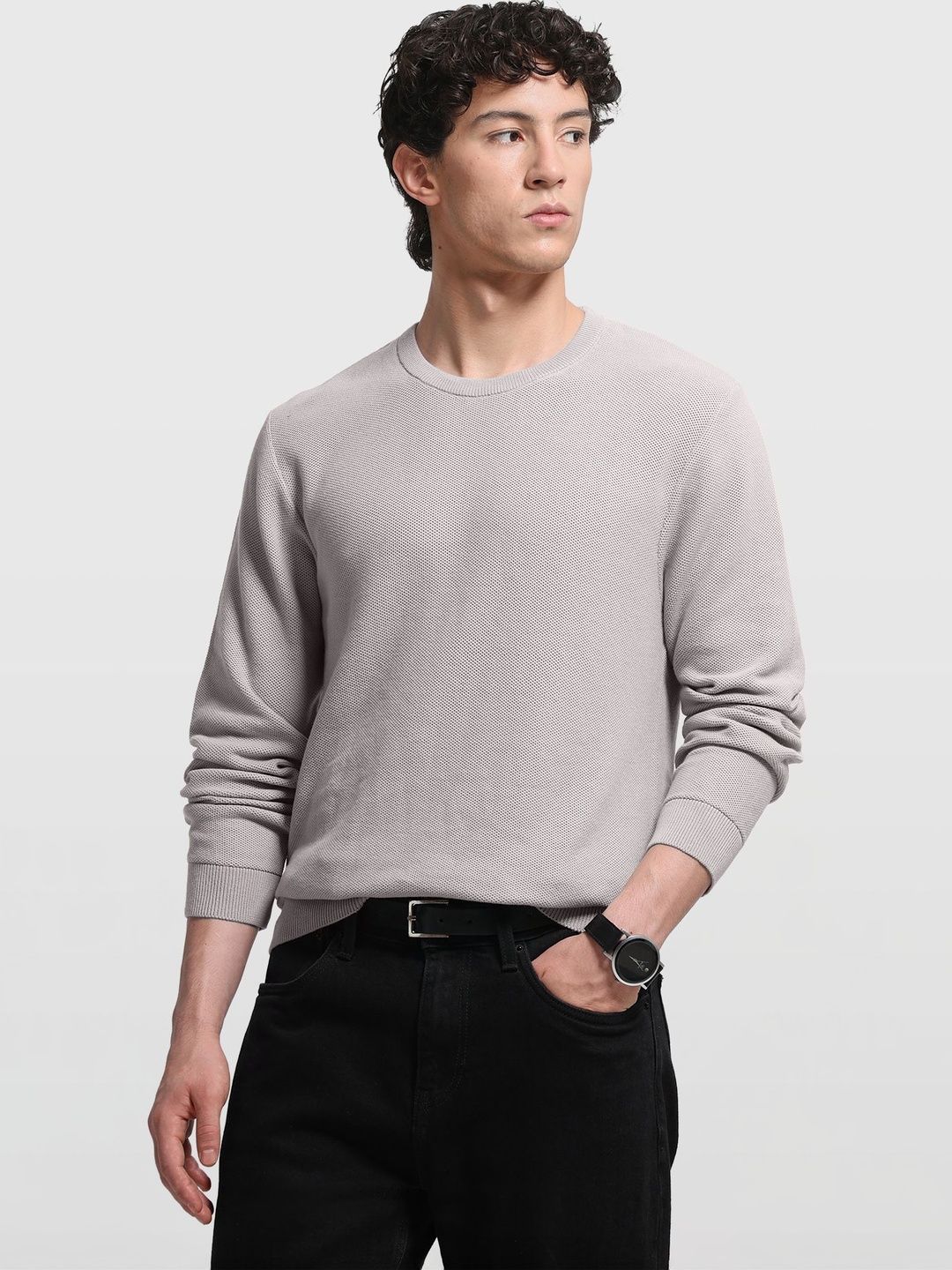 Structured Lightweight Sweatshirt