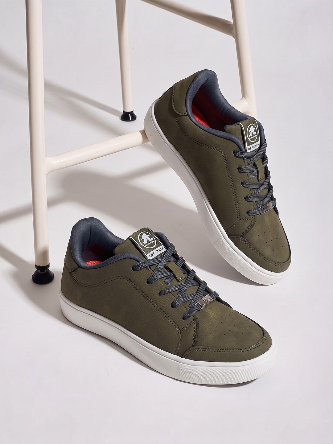 OFF LIMITS Men Sneakers