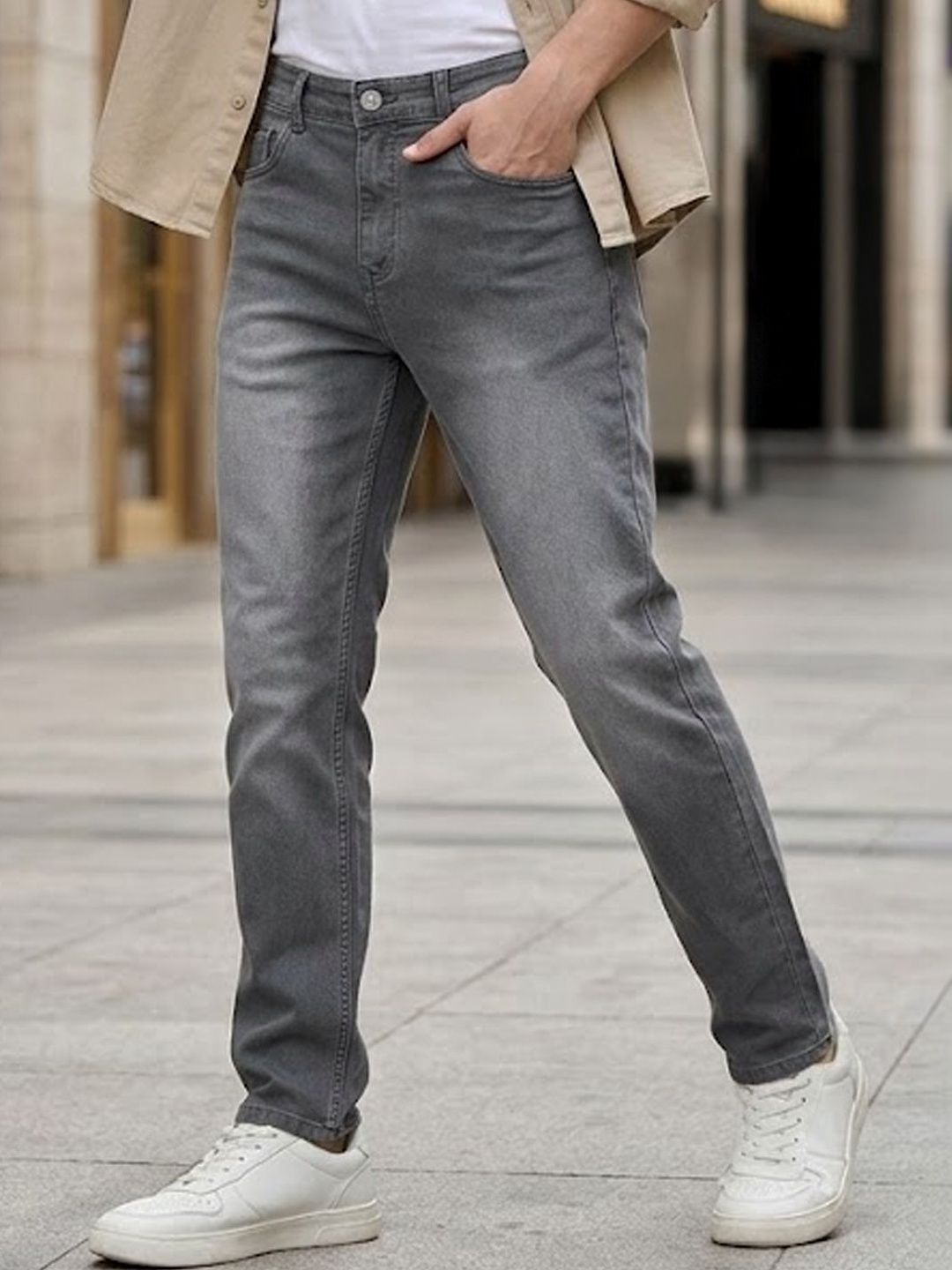Urbano Fashion Men Straight Fit Mid-Rise Light Fade Stretchable Jeans