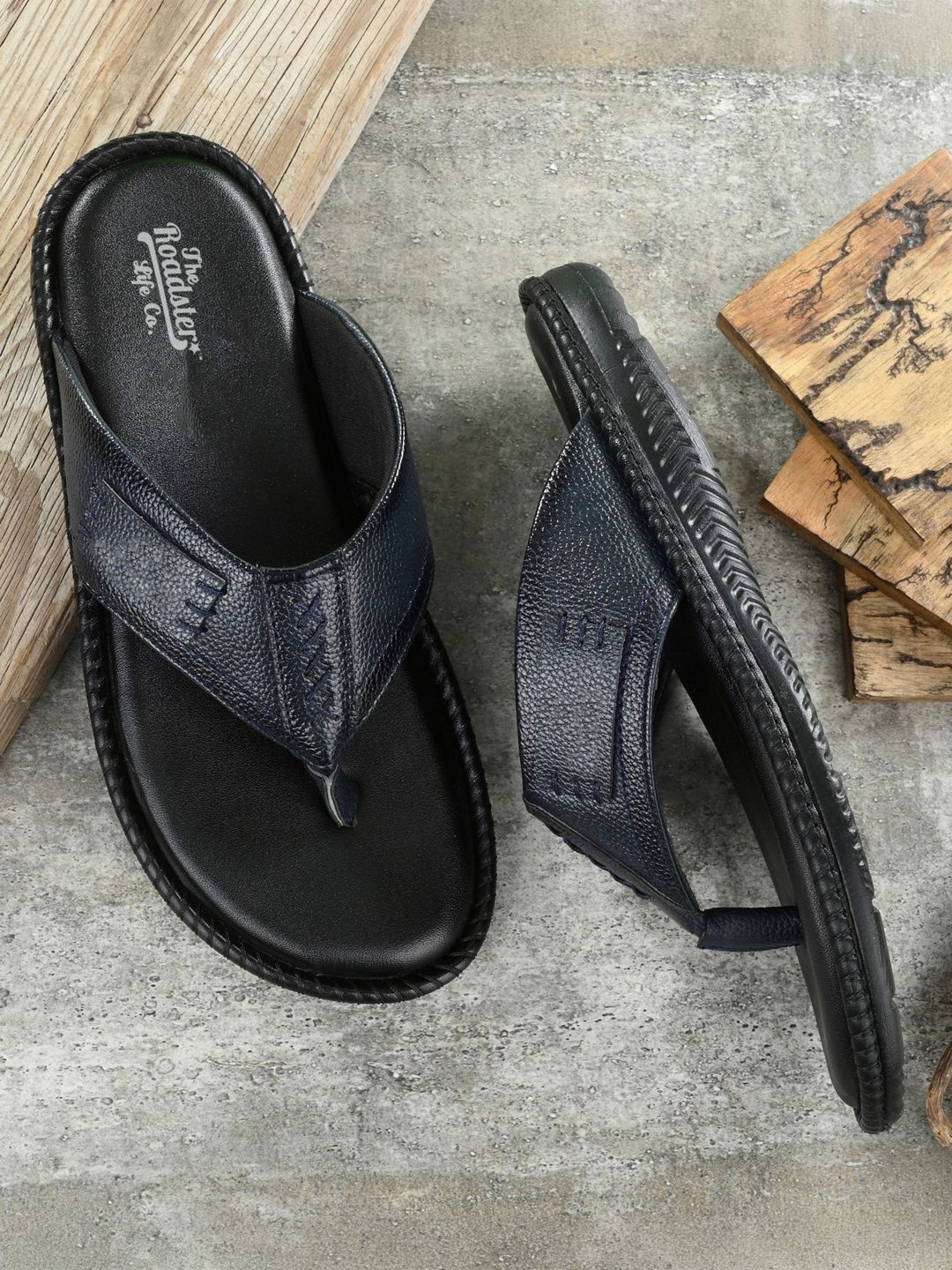 The Roadster Lifestyle Co Men Casual Thong Flip-Flops