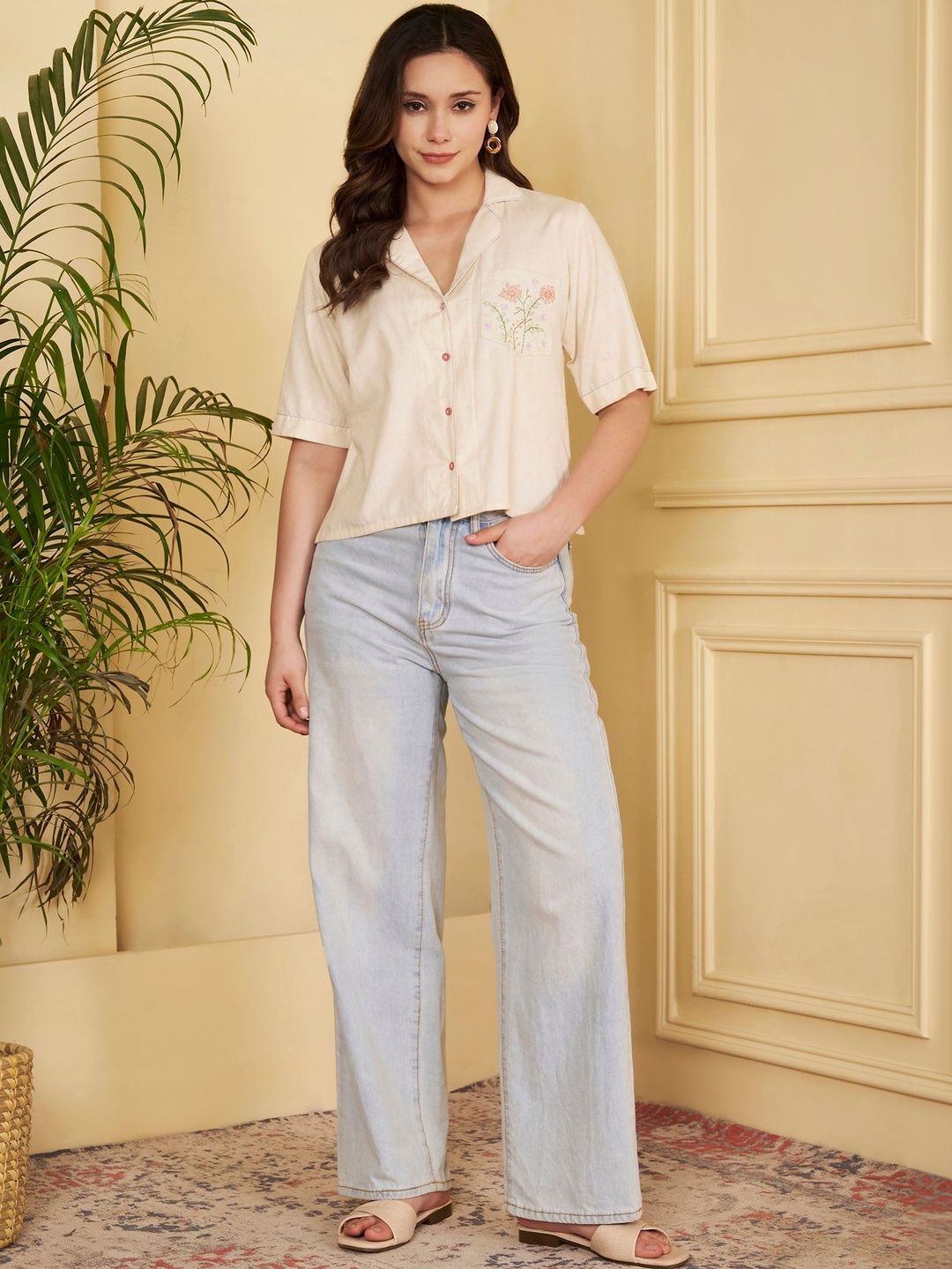 Vbuyz Shirt Collar Straight Flex Stitched Top