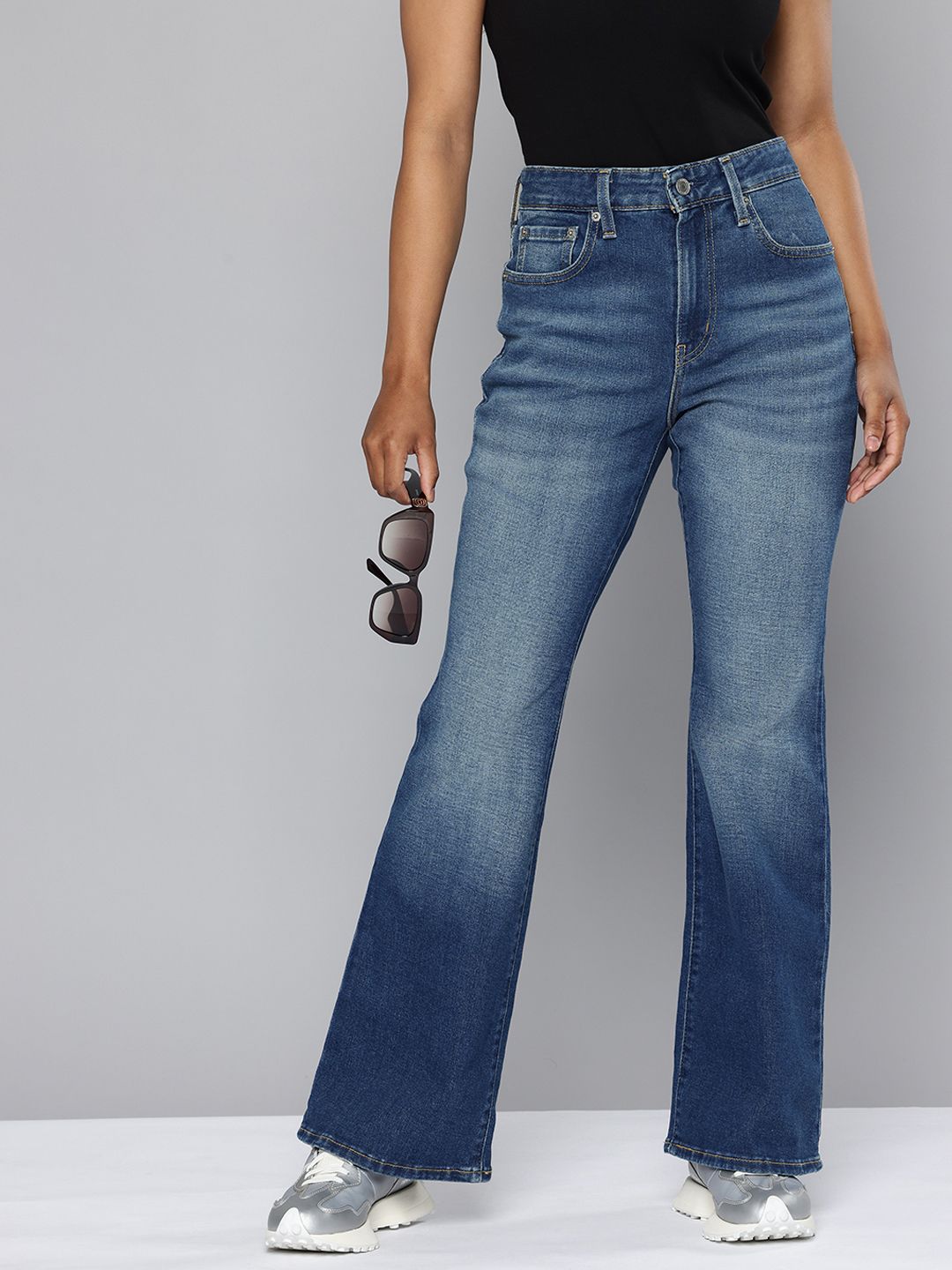 Levis Levis Women 726 Flared High-Rise Stretchable Jeans