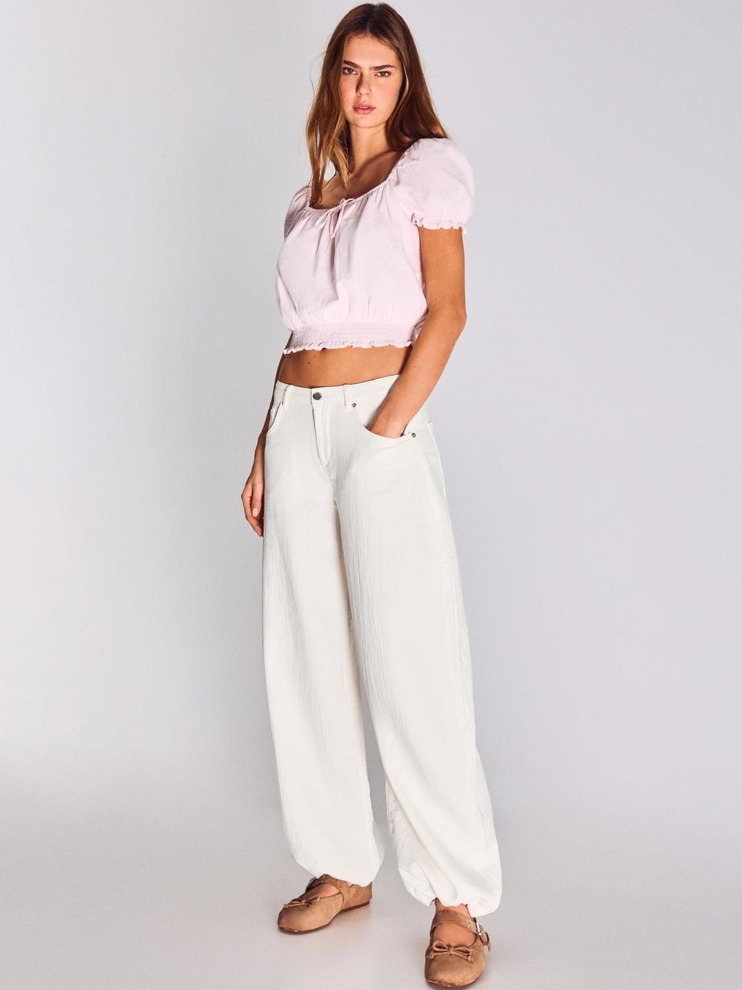 Low-Rise Wide-leg Balloon Jeans