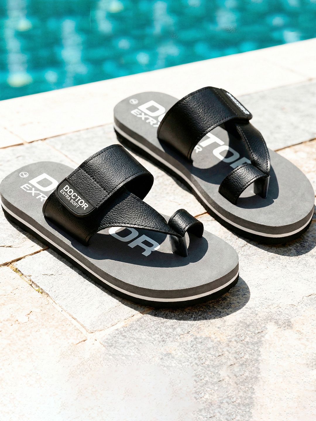 DOCTOR EXTRA SOFT Men Printed Orthopedic Diabetic Thong Flip-Flops