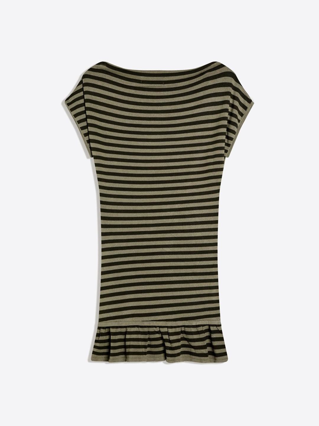 Mini boat neck dress