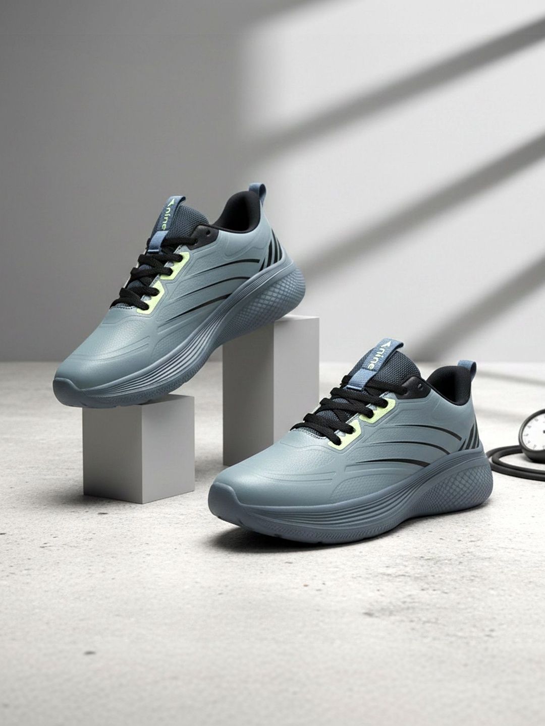 Nine Men Mesh Non-Marking Walking Shoes