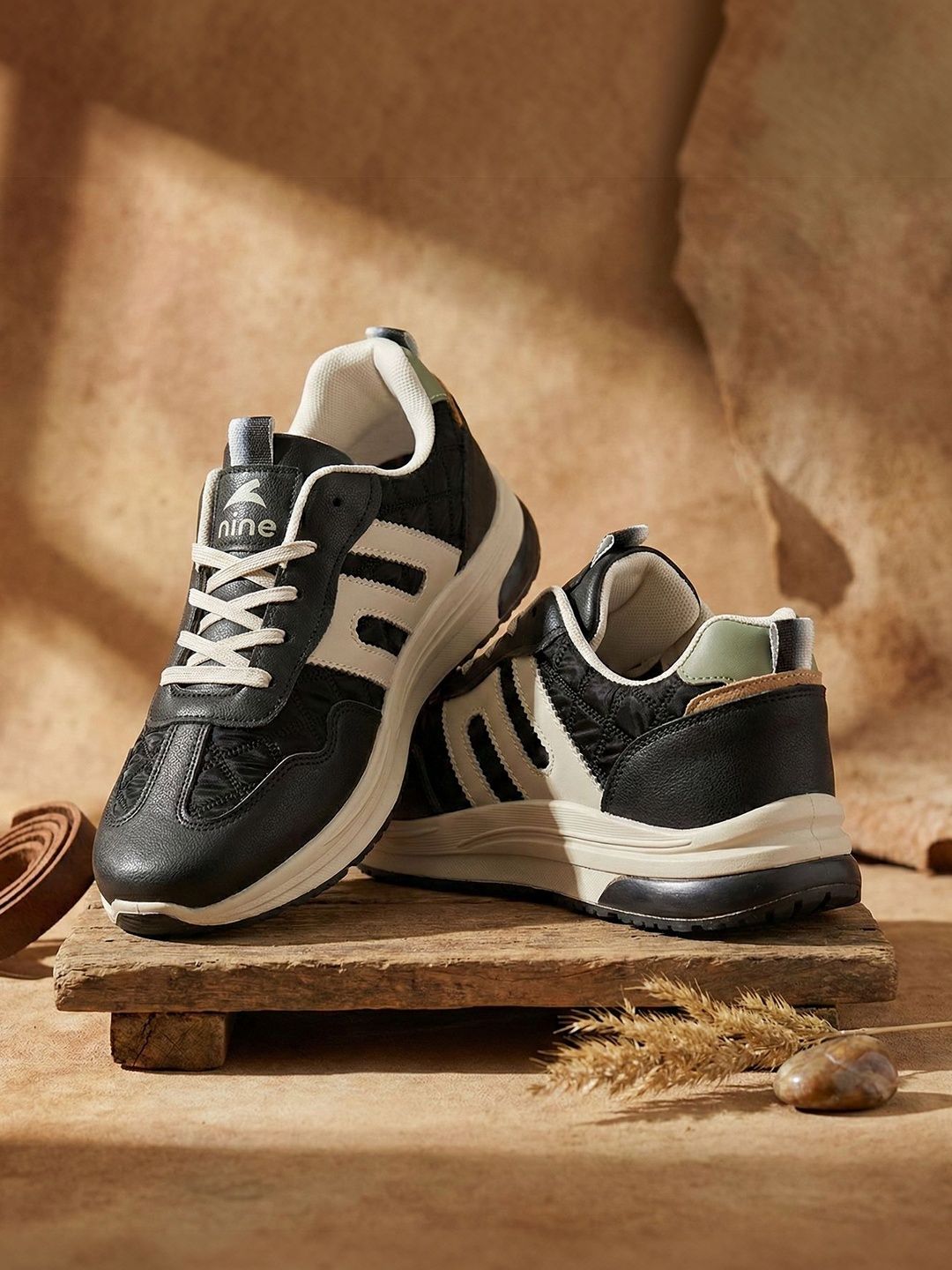 Nine Men Mesh Walking Non-Marking Shoes