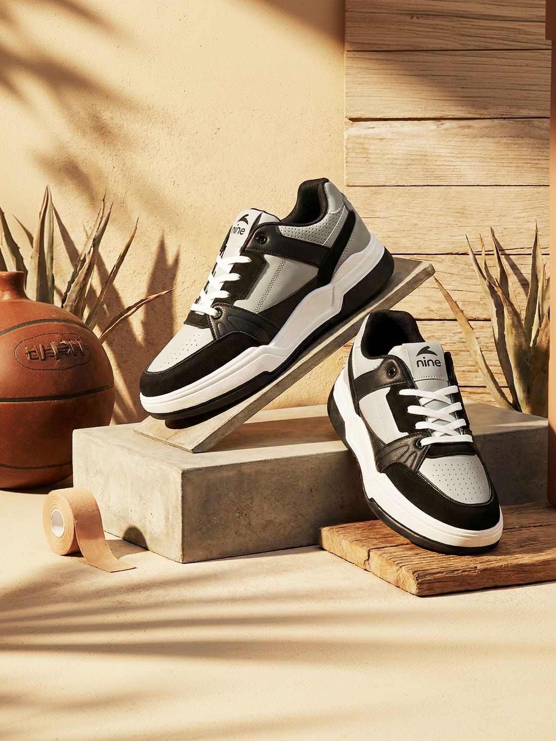 Nine Men Mesh Walking Non-Marking Shoes