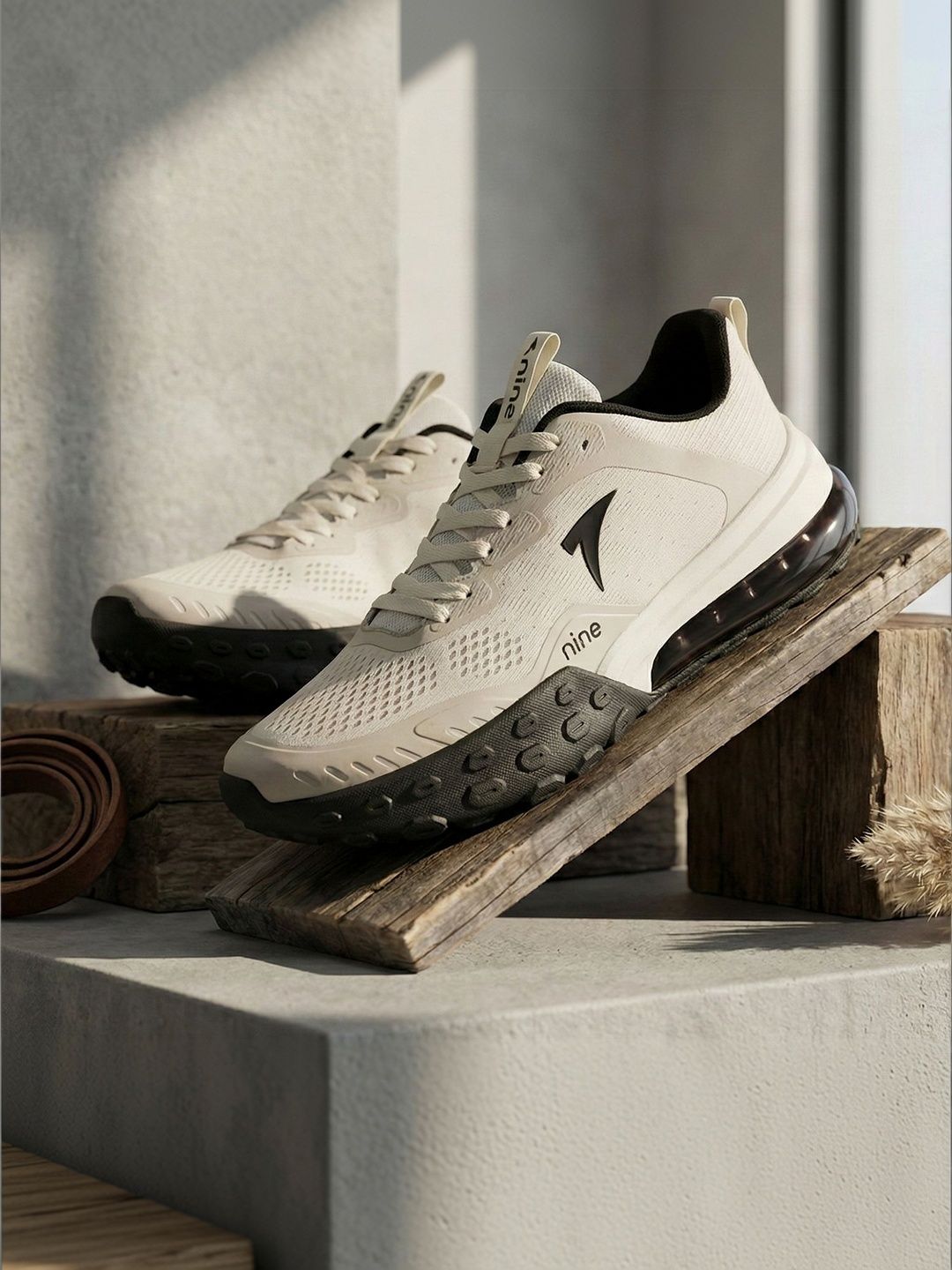 Nine Men Mesh Walking Non-Marking Shoes