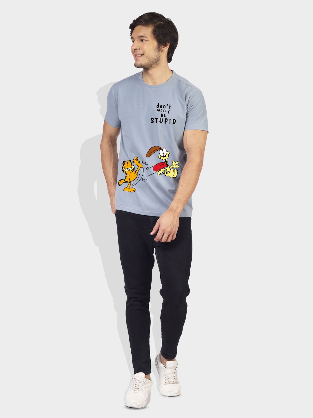 Greylongg Men Garfield Printed T-shirt