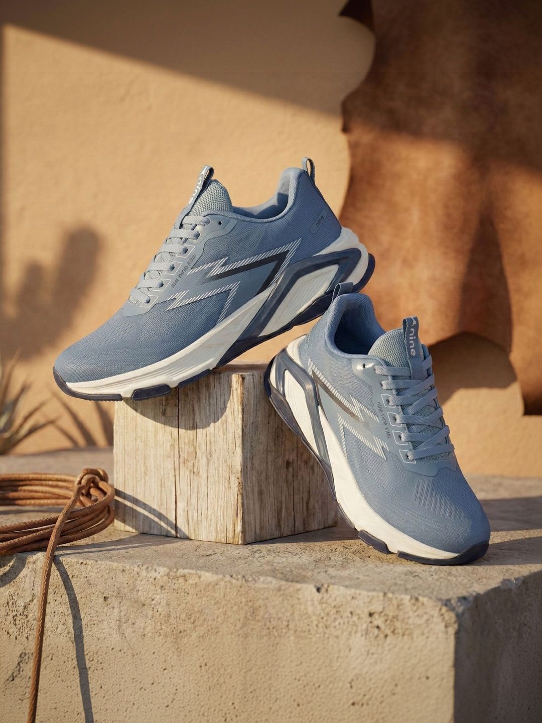 Nine Men Mesh Walking Non-Marking Shoes