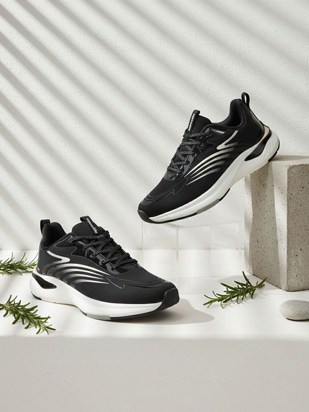 Aqualite Men Mesh Walking Non-Marking Shoes