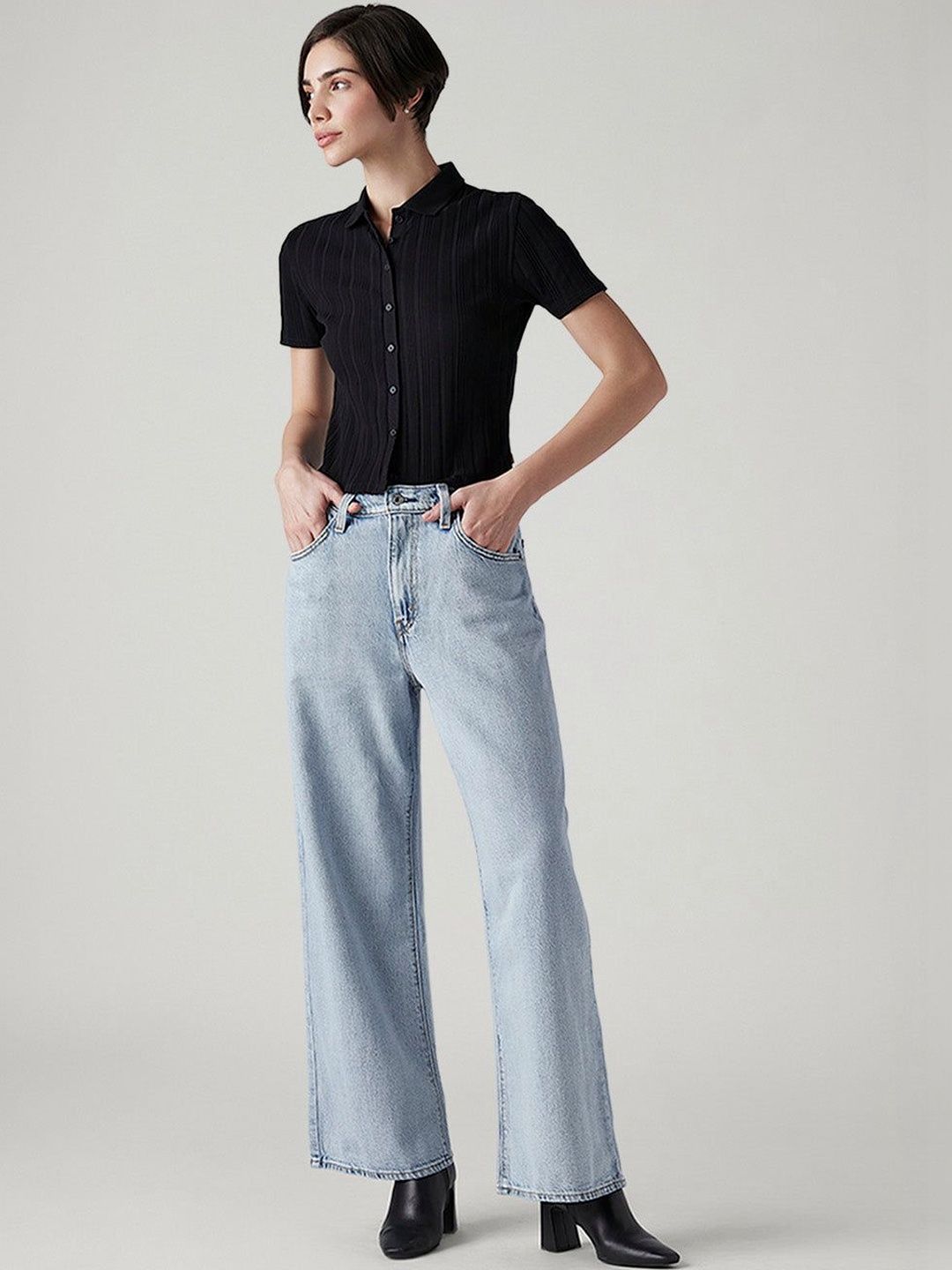 Classic Wide Leg High-Rise Light Fade Jeans