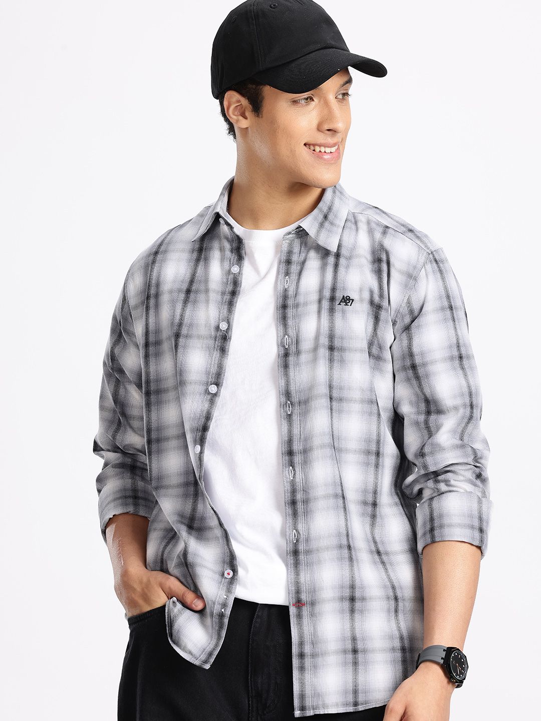 Aeropostale Men Pure Cotton Checked Casual Shirt