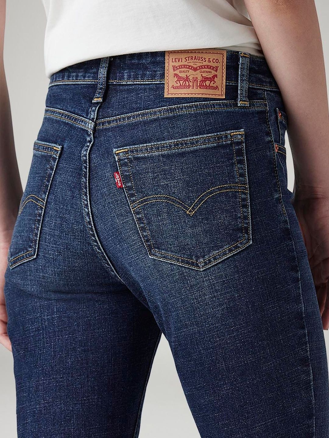 Classic Bootcut High-Rise Light Fade Stretchable Jeans