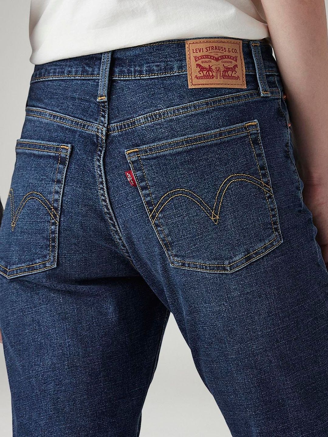 Classic Slim Fit Mid-Rise Light Fade Stretchable Jeans