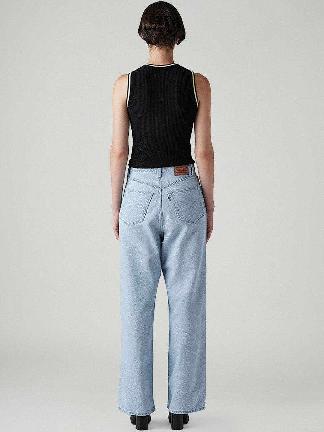 Classic Relaxed Fit High-Rise Light Fade Jeans