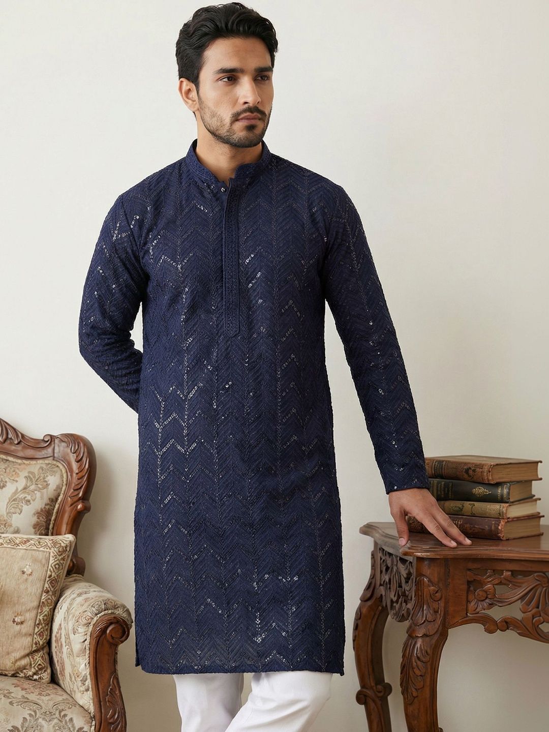 Jompers Men Geometric Embroidered Mandarin Collar Sequinned Kurta