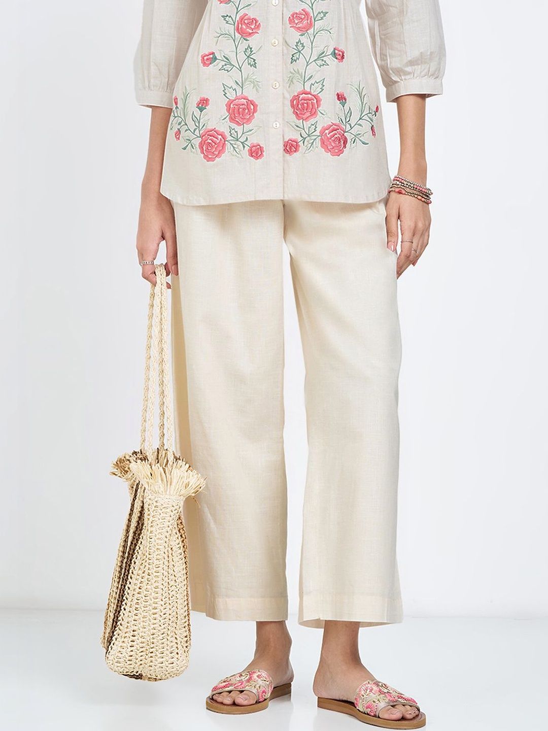 AKKRITI BY PANTALOONS Women High-Rise Trousers