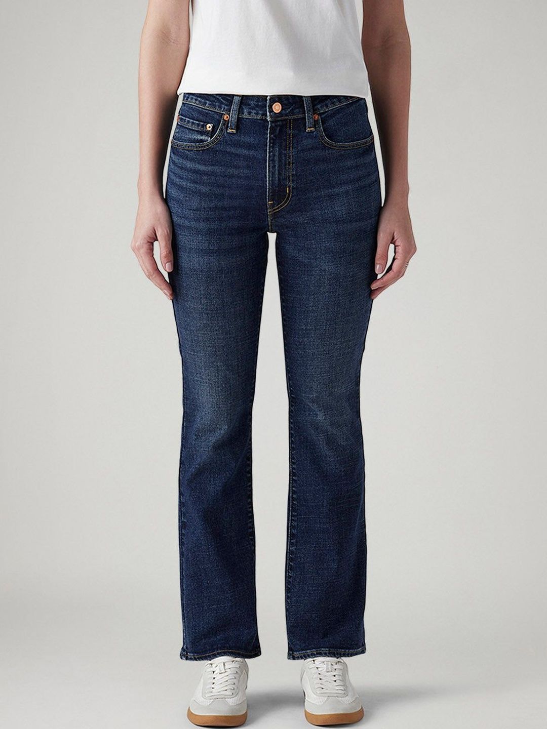 Classic Bootcut High-Rise Light Fade Stretchable Jeans