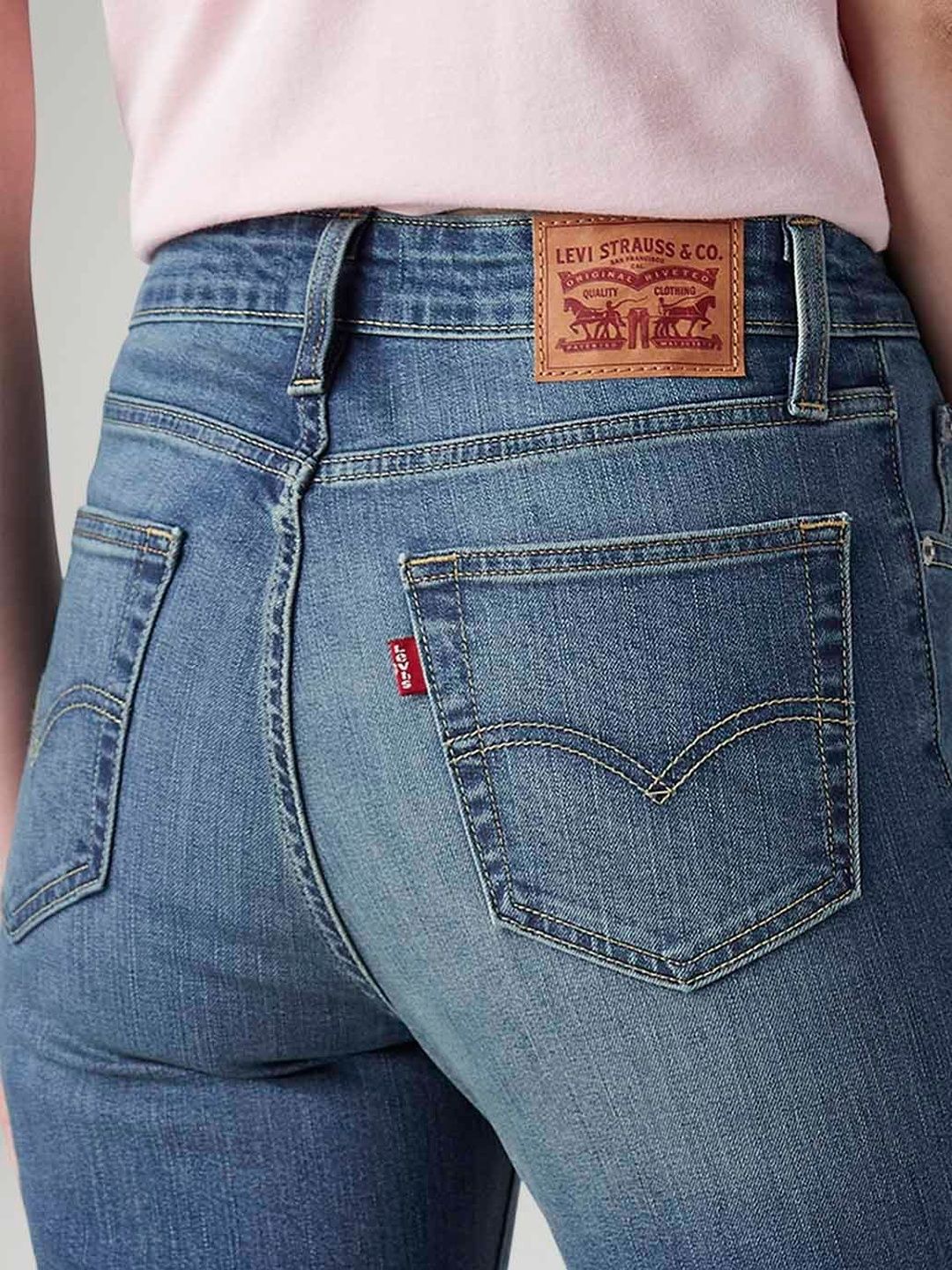 Classic Bootcut High-Rise Light Fade Stretchable Jeans