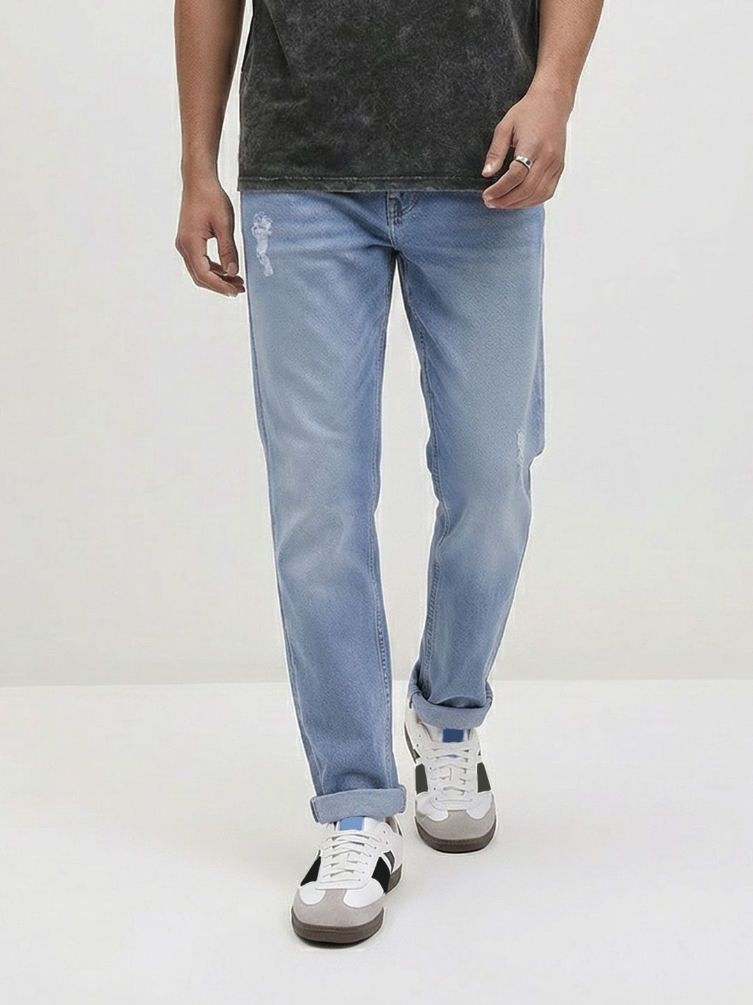 Roadster Men Blue Skinny Fit Mid-Rise Mildly Distressed Stretchable Jeans