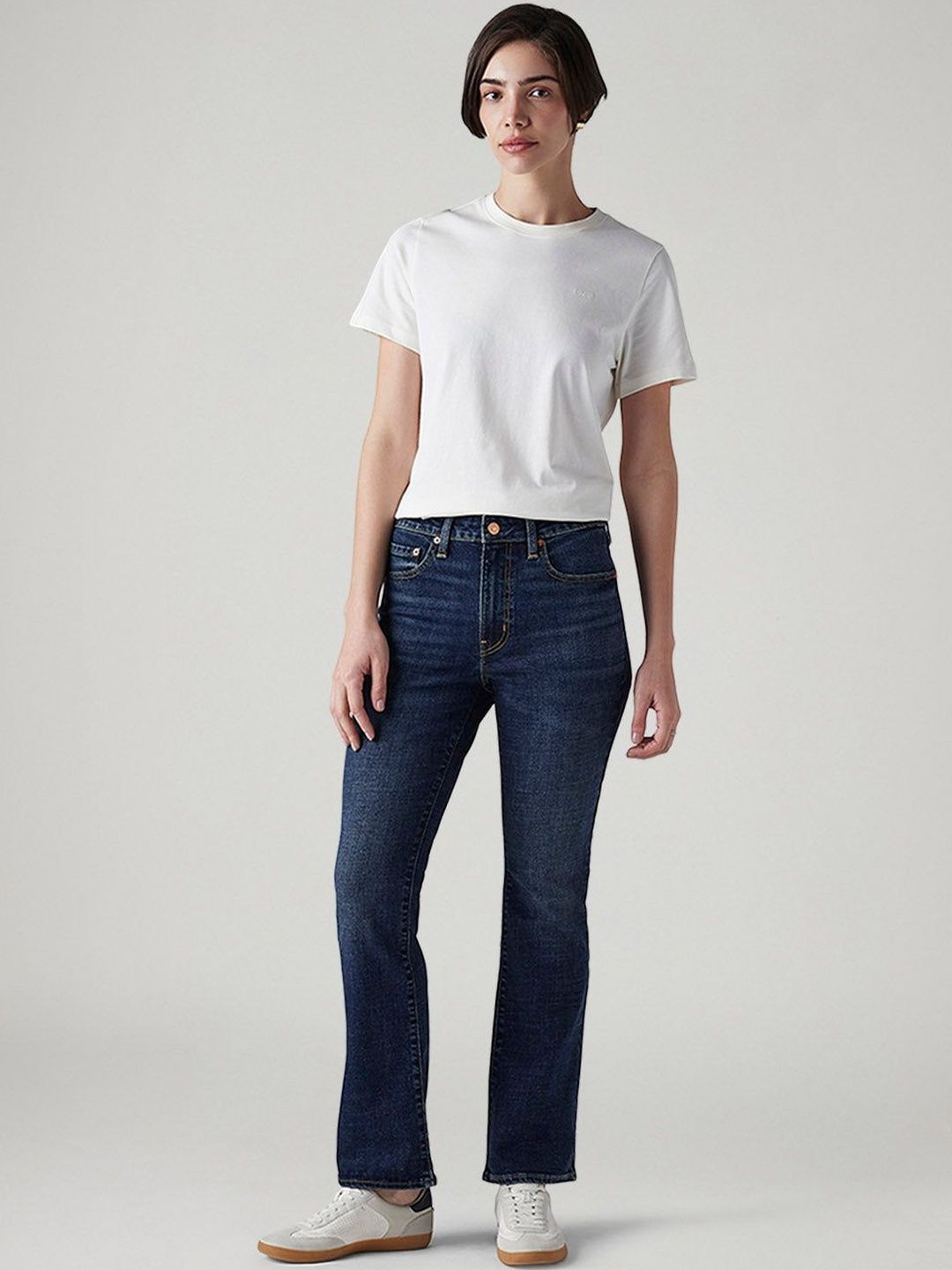 Classic Bootcut High-Rise Light Fade Stretchable Jeans
