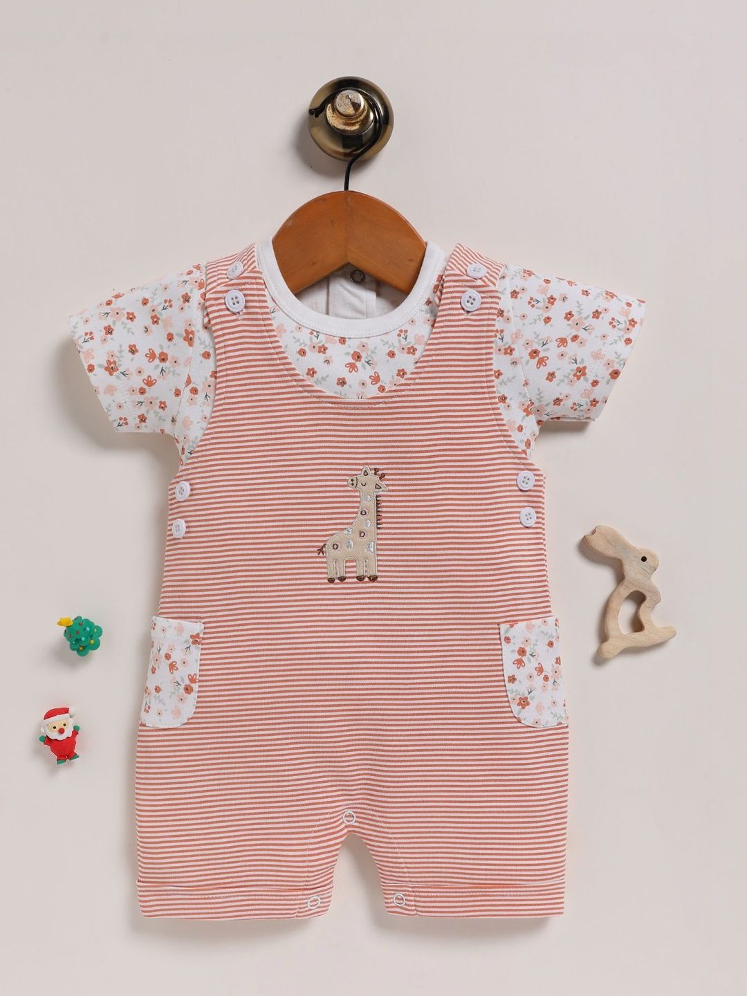 BABY GO Infant Girls Printed Cotton Short Dungaree With T-Shirt