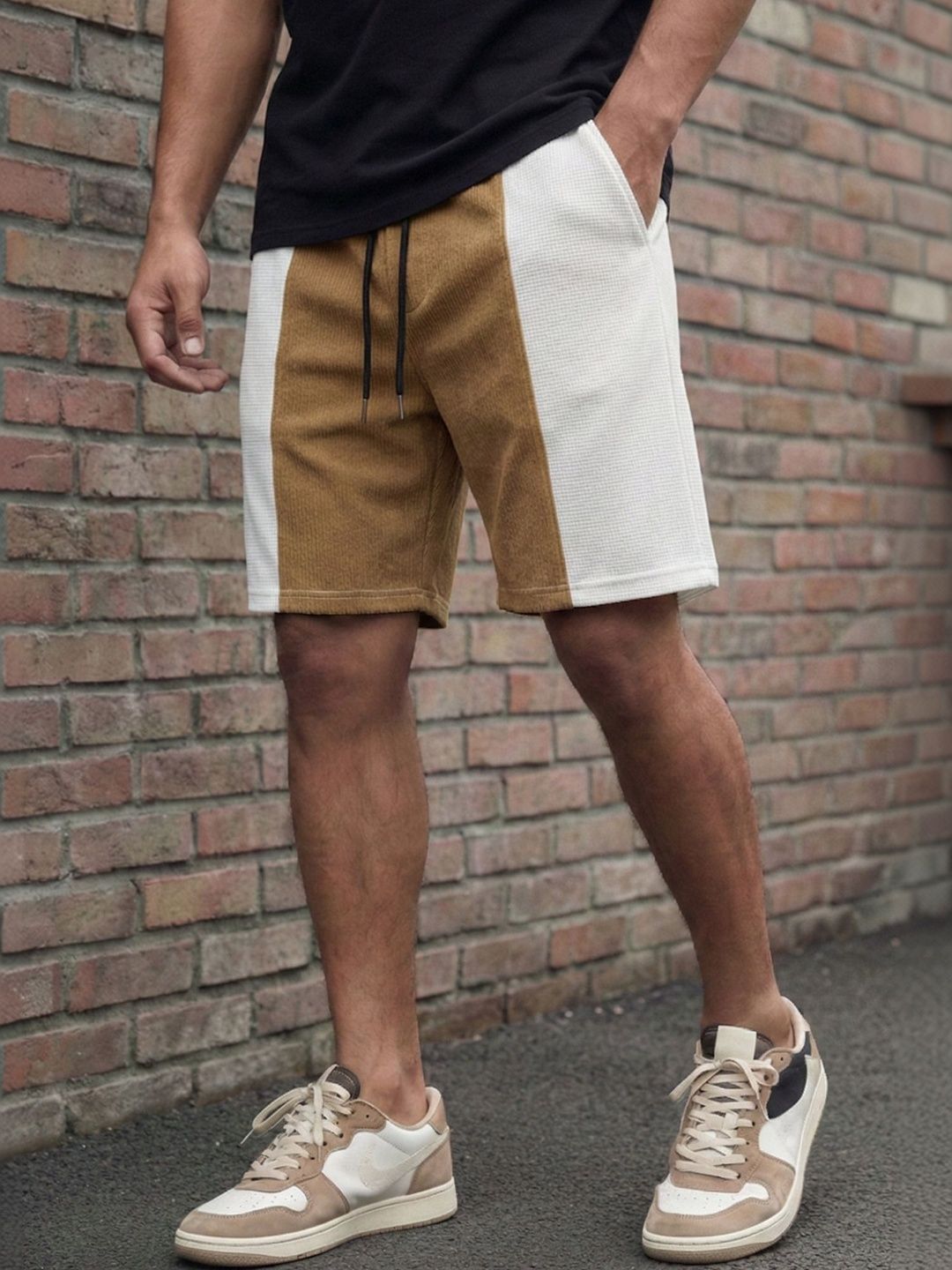 Mobox Mobox Men Colourblocked Technology Shorts