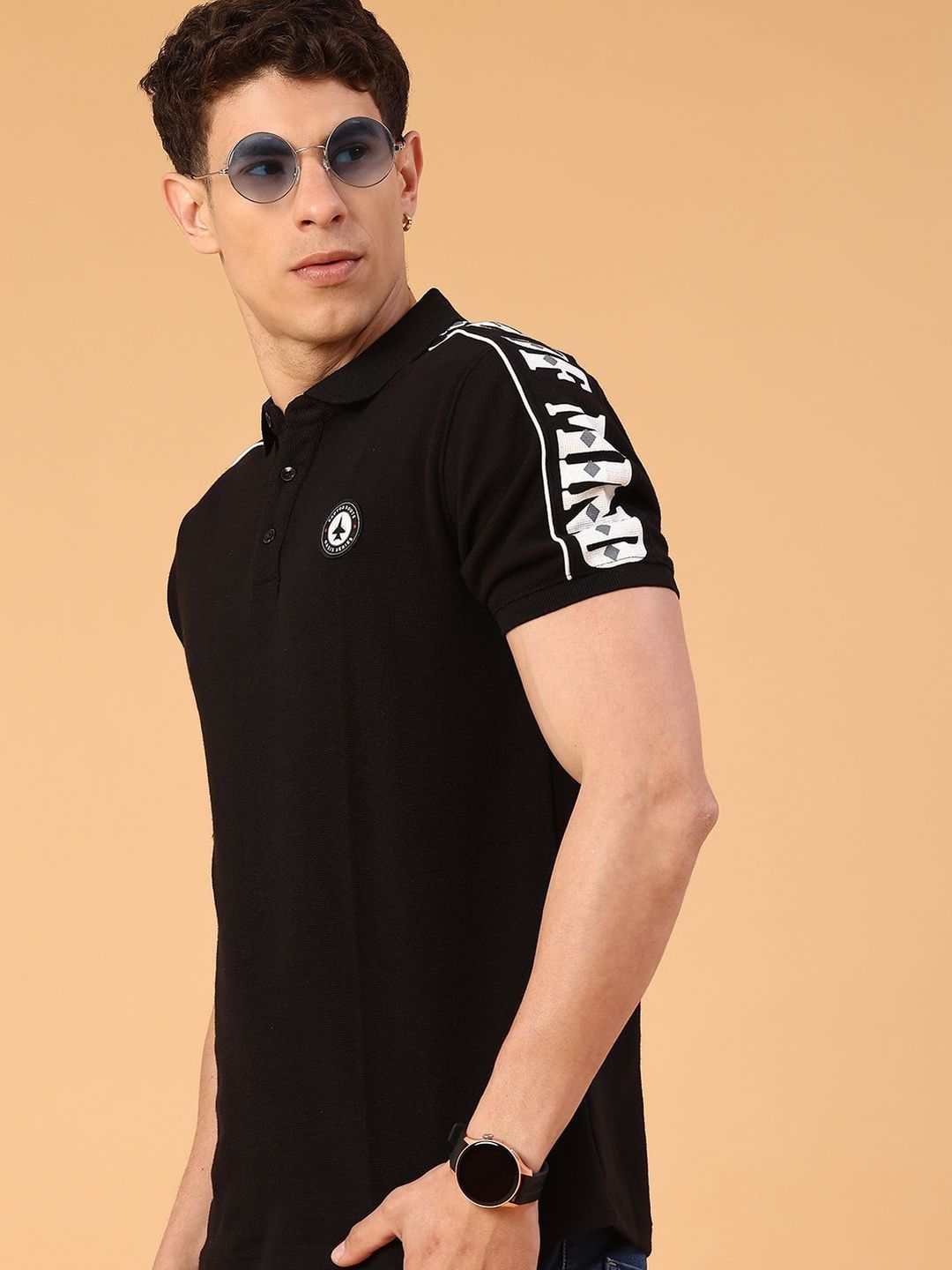 V-Mart Men Polo Collar T-shirt