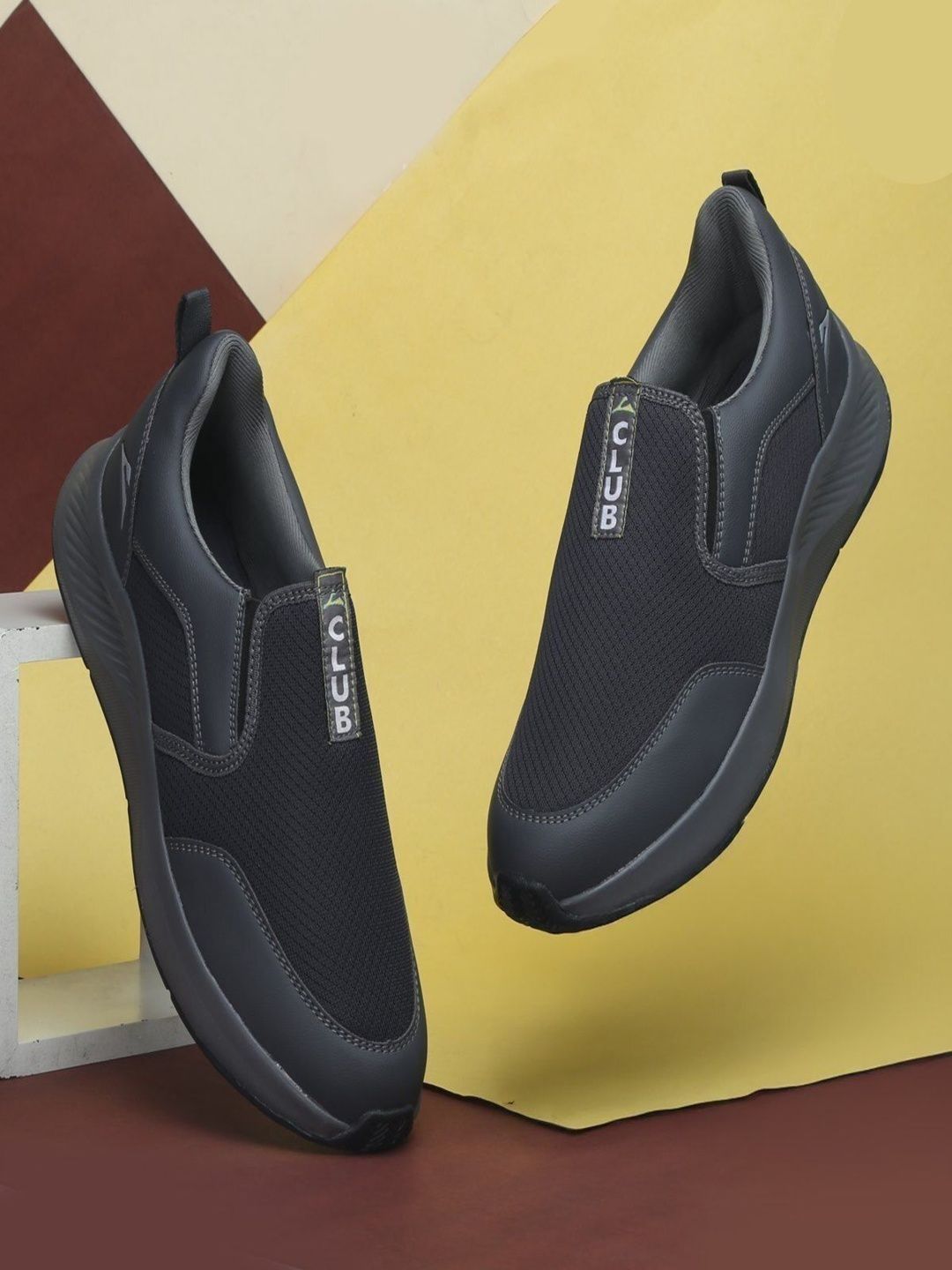 CLUB STYLE Men Mesh Walking Non-Marking Shoes