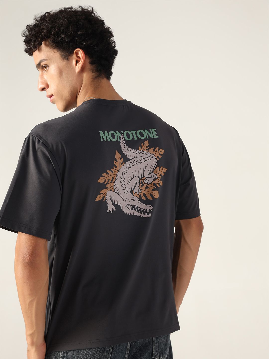 Monotone Men Printed Boxy T-shirt
