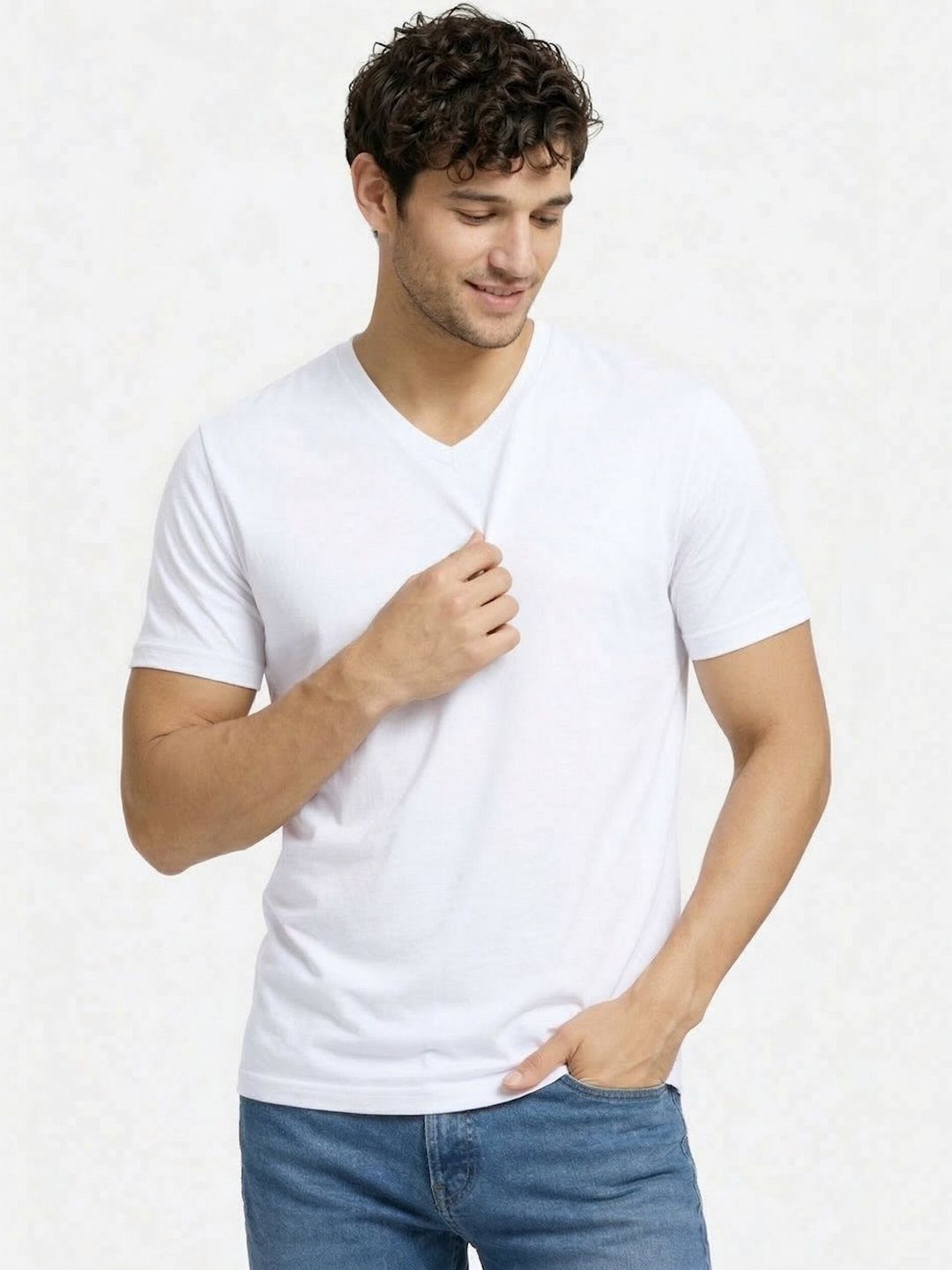 UnaOne Men V-Neck T-shirt