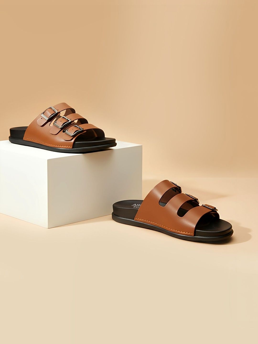 Aircum Men Slip-On