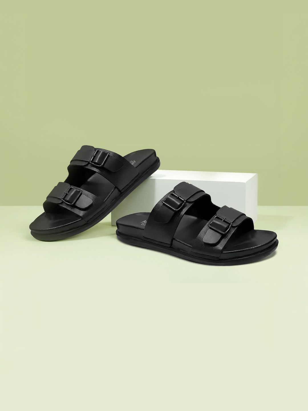 Aircum Men Slip-On