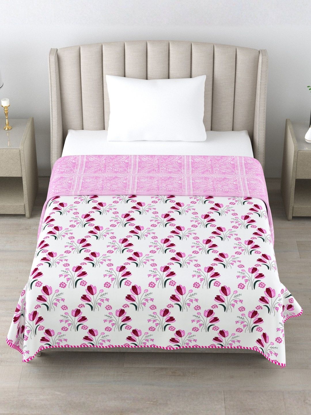 LIVING ROOTS LIVING ROOTS Pink & Black Floral AC Room Dohar