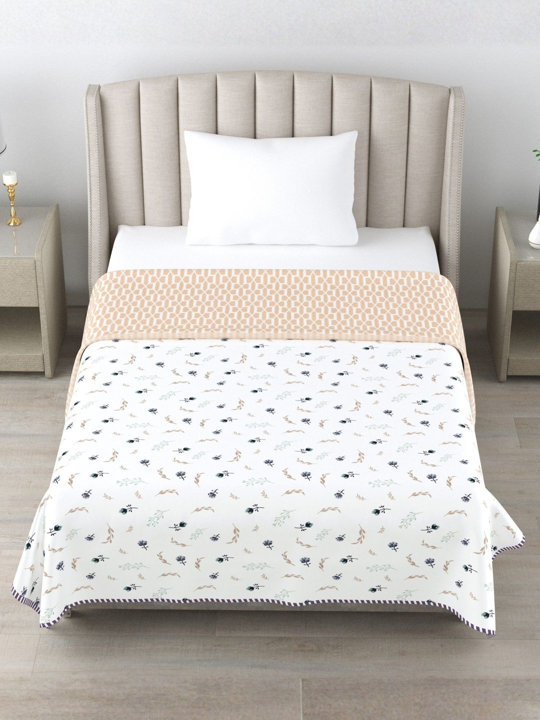 LIVING ROOTS LIVING ROOTS Grey & White Floral AC Room Dohar
