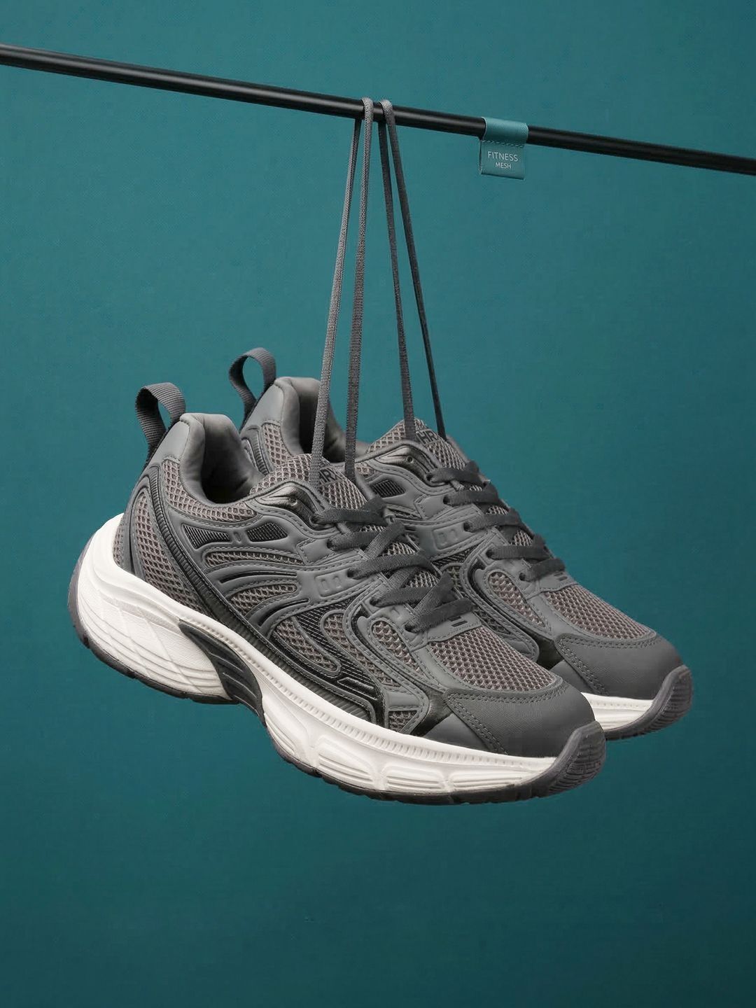 HRX by Hrithik Roshan Men Perforations Sneakers