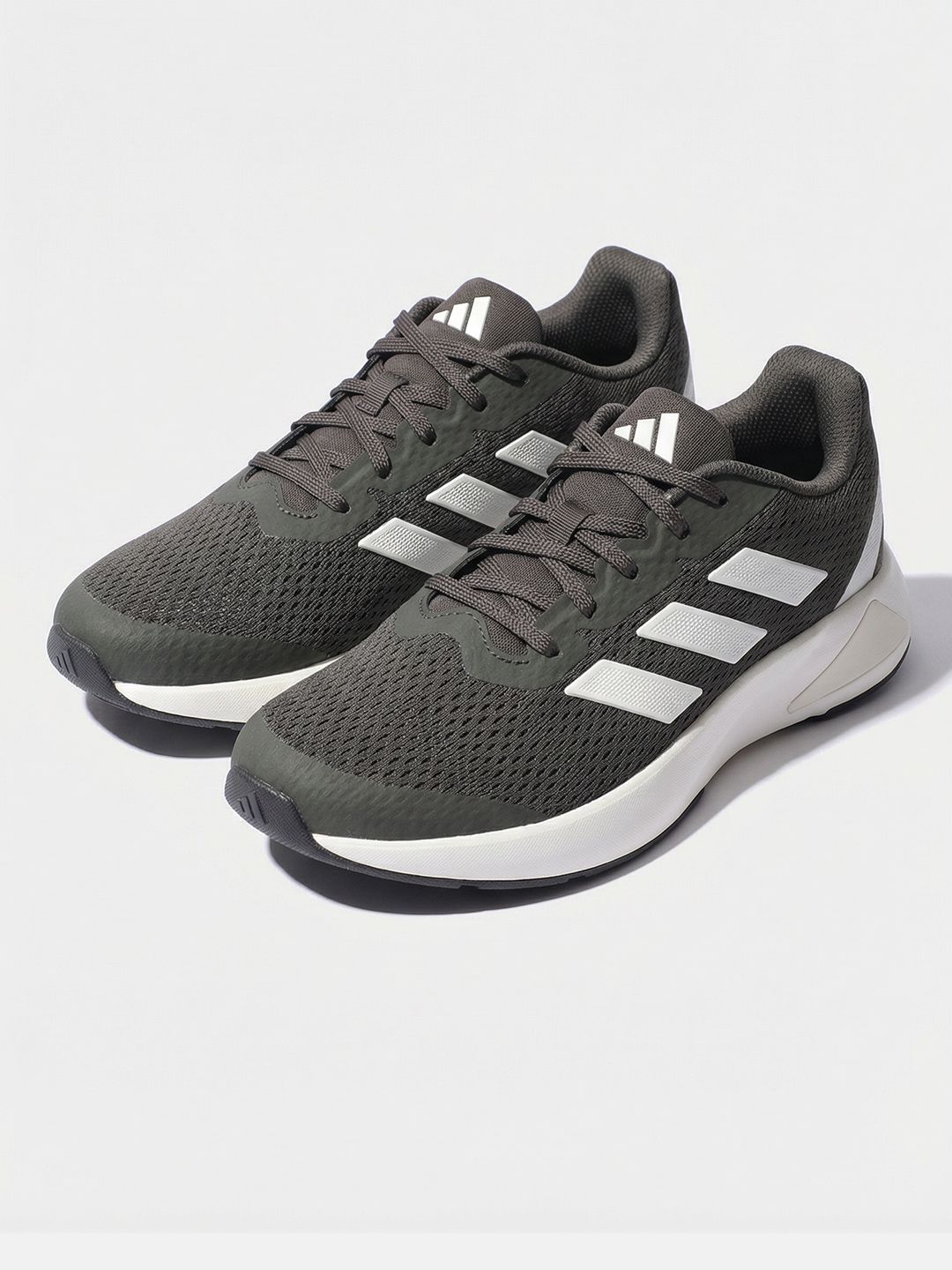 ADIDAS Grip-Ed Run M
