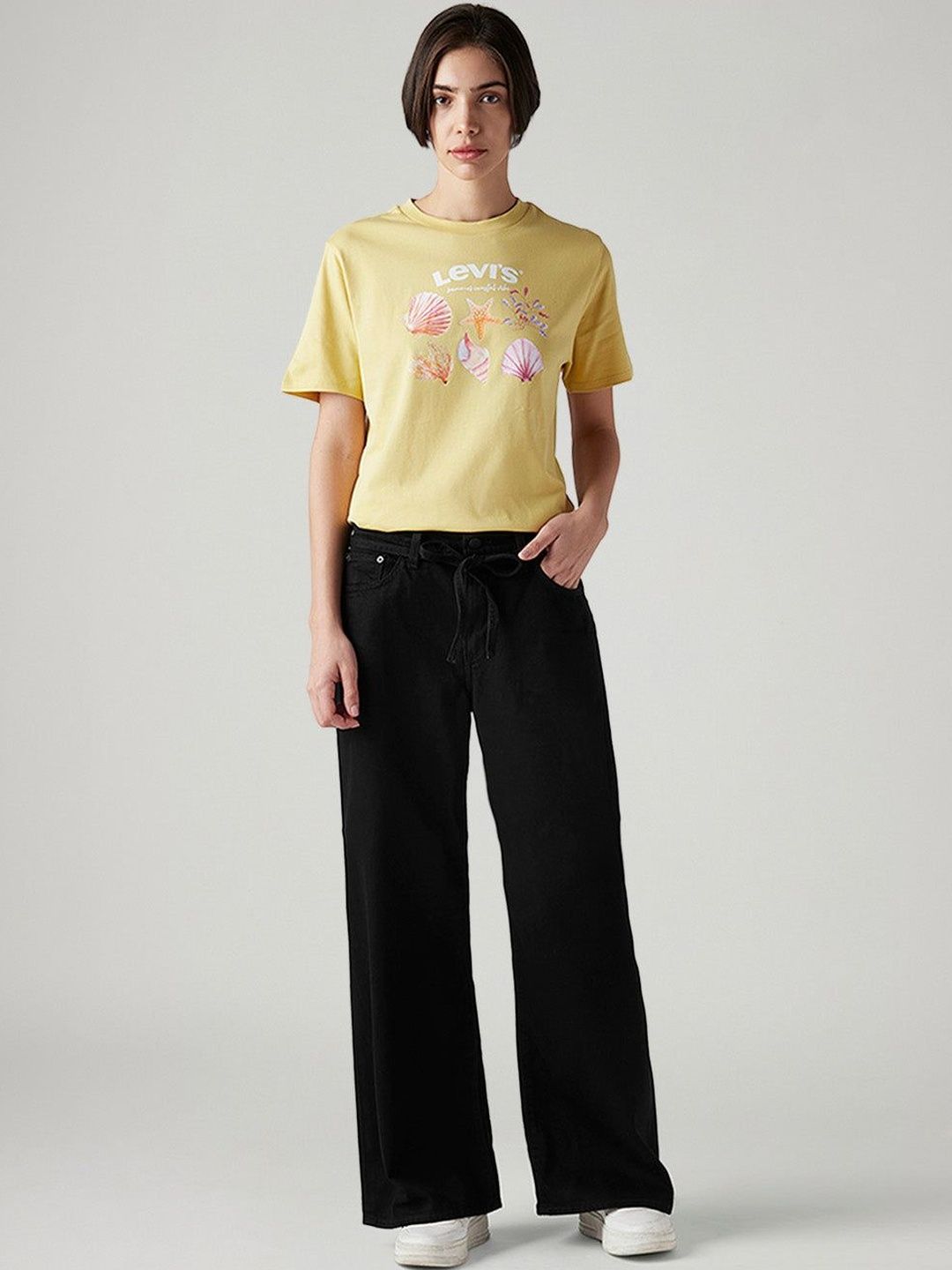 Classic Relaxed Fit Mid-Rise Stretchable Jeans