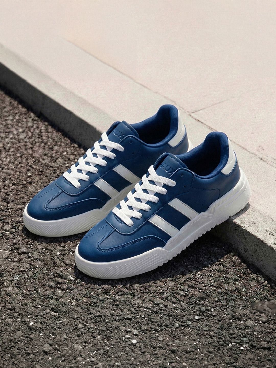 HAUX Men Running Non-Marking Shoes