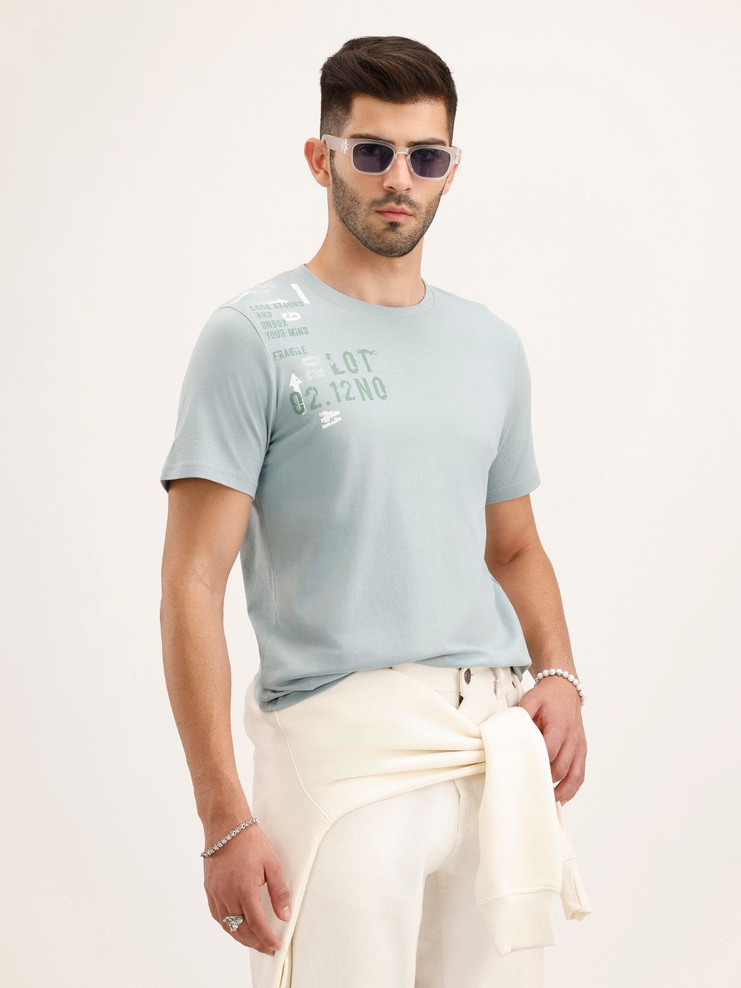WROGN Men Grey Printed Slim Fit Round Neck Cotton T-shirt