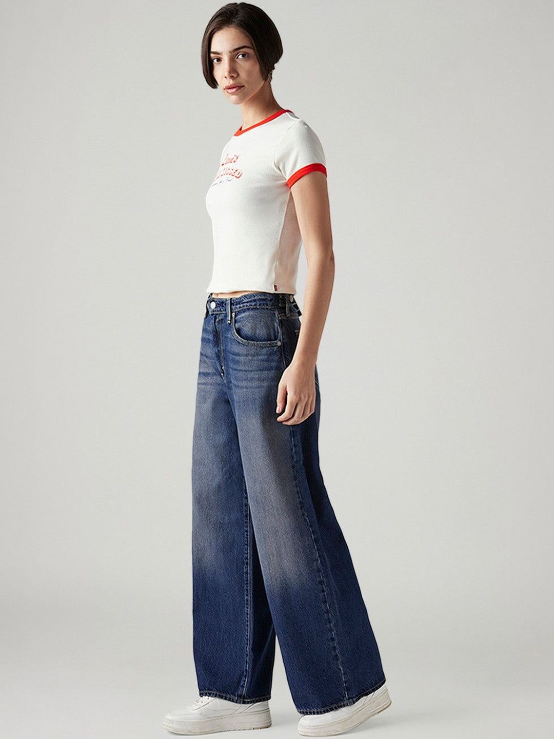 Classic Wide Leg High-Rise Light Fade Jeans