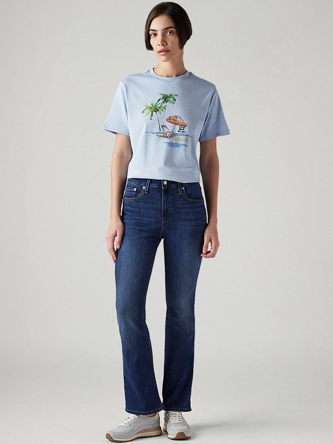 Classic Bootcut High-Rise Light Fade Stretchable Jeans