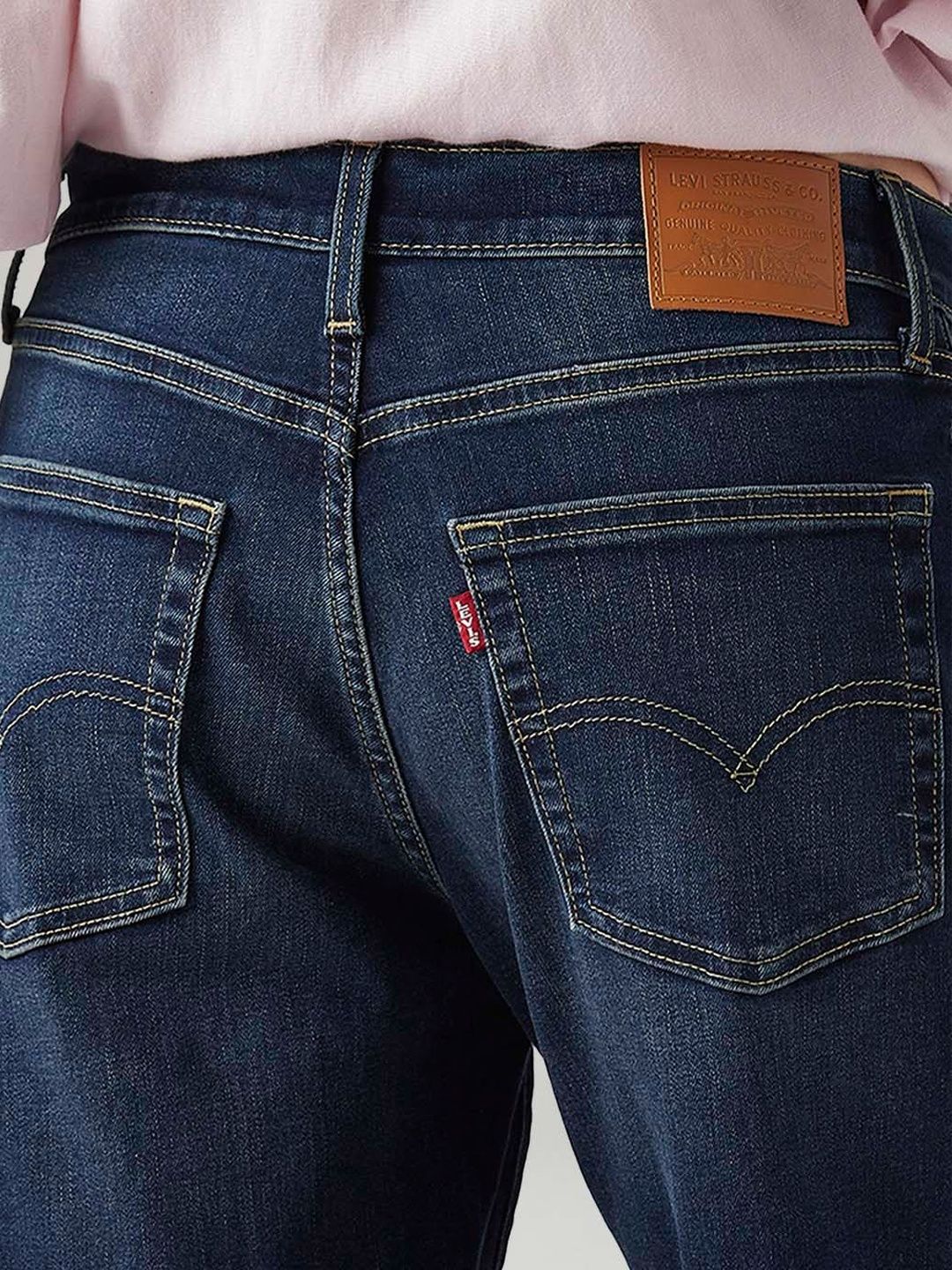 Classic Mid-Rise Light Fade Stretchable Jeans