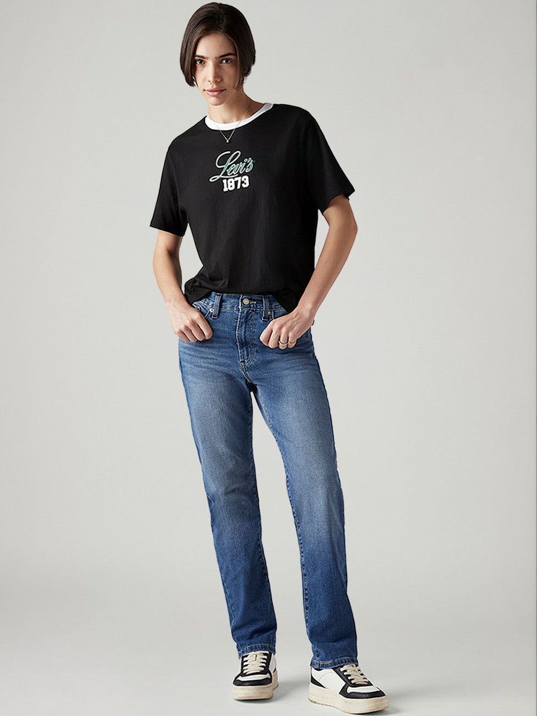 Classic Straight Fit High-Rise Light Fade Stretchable Jeans