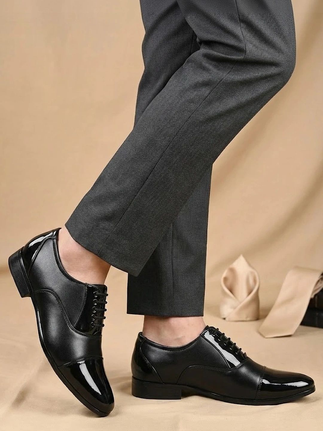 Provogue Men Round Toe Formal Derbys