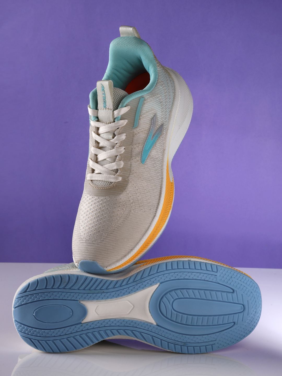 Action Men Mesh Running Non-Marking Shoes