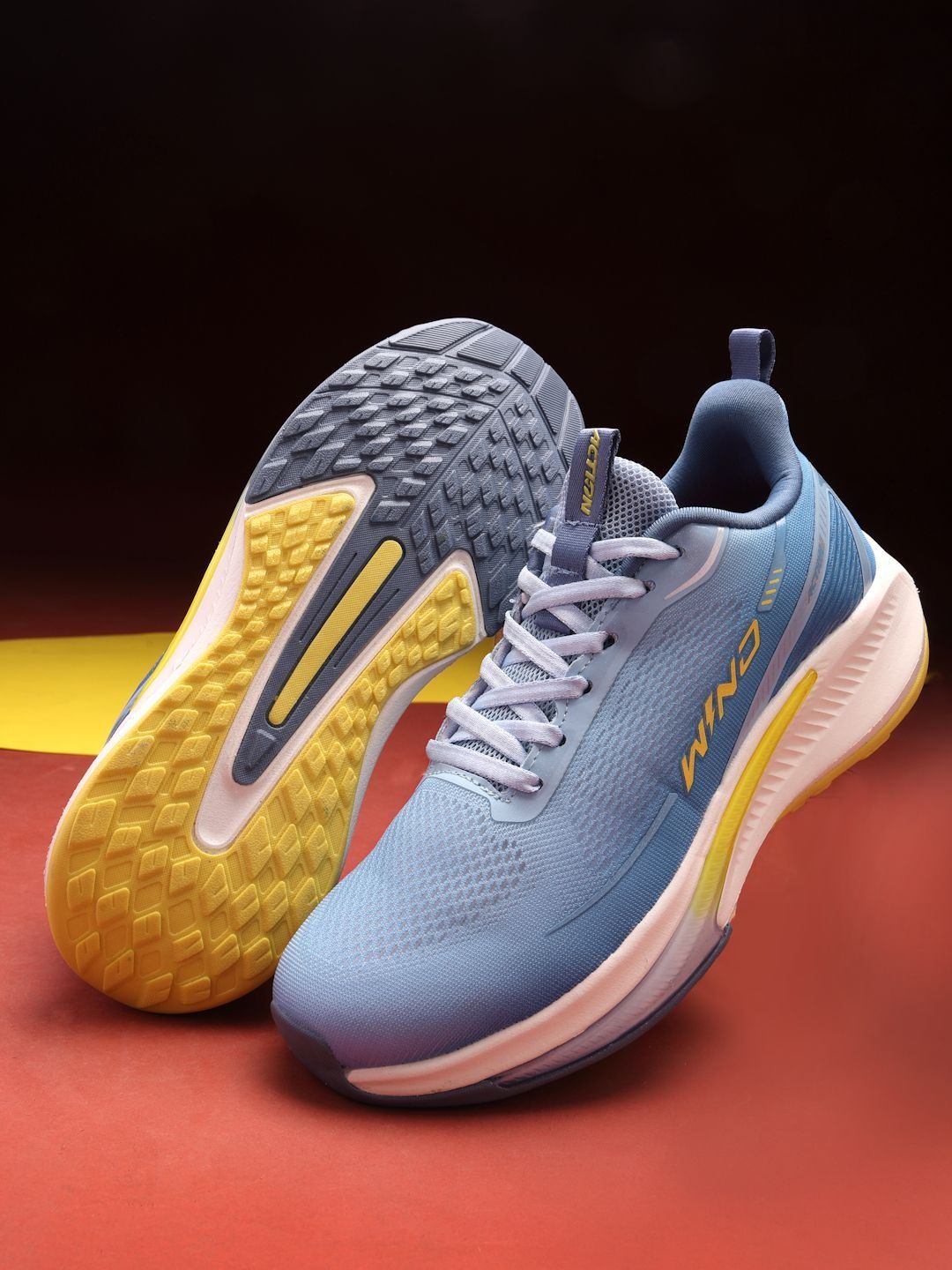 Action Men Mesh Running Non-Marking Shoes