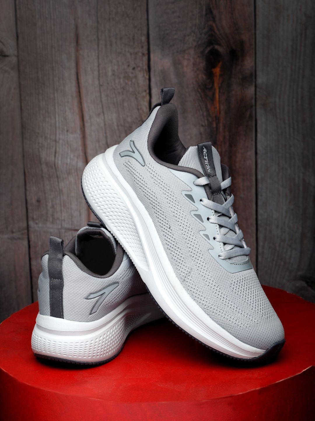 Action Men Mesh Running Non-Marking Shoes